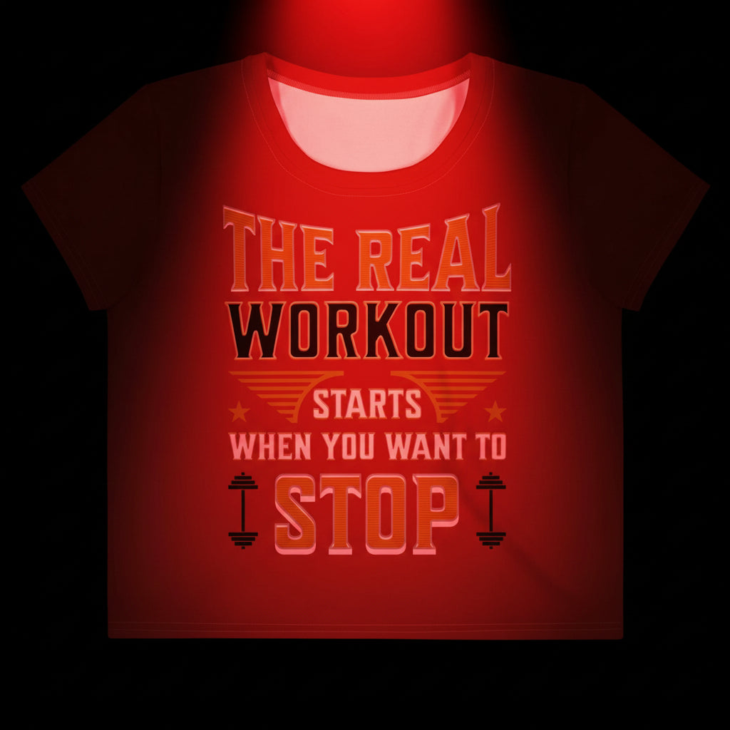 SOAURA Crop Tee with original all-over print, regular fit, and comfortable stretch fabric