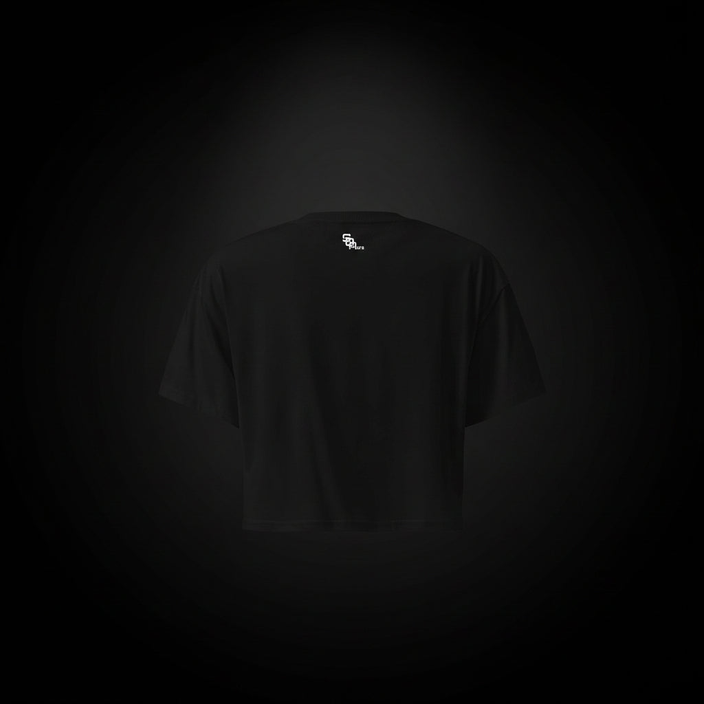 SoAura crop top made of 100% combed cotton with relaxed fit and cropped length